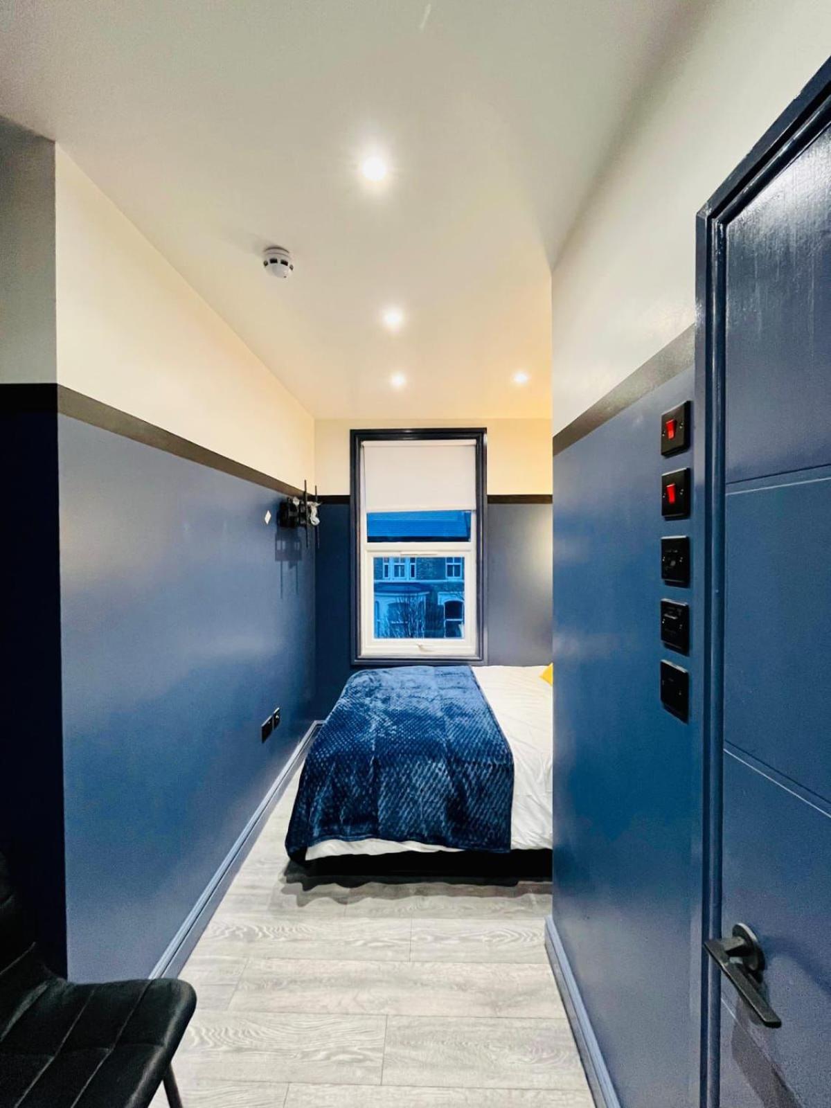 London 39 Blue House Luxury Ensuite Ideal For Tourists Exteriör bild