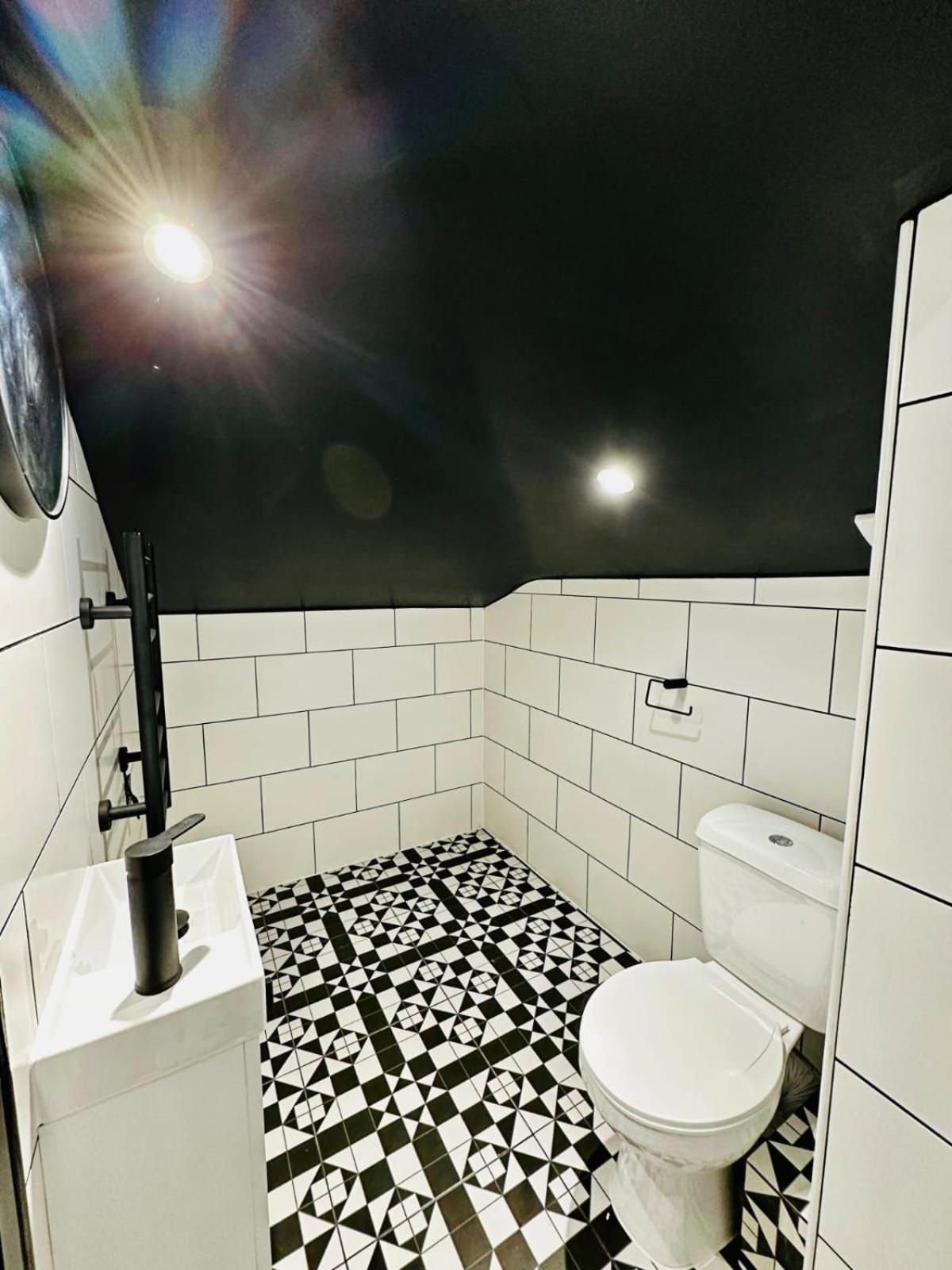 London 39 Blue House Luxury Ensuite Ideal For Tourists Exteriör bild