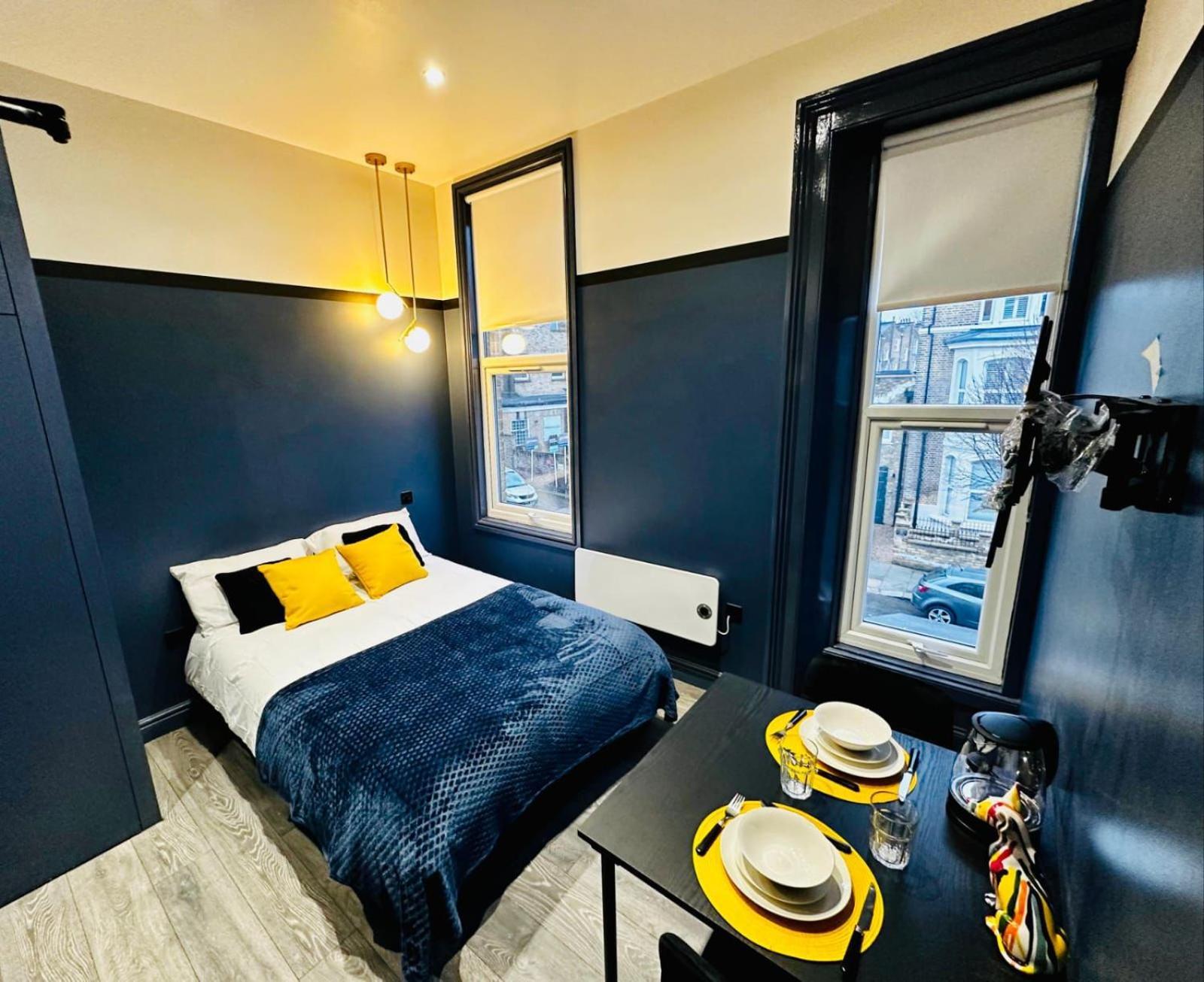 London 39 Blue House Luxury Ensuite Ideal For Tourists Exteriör bild